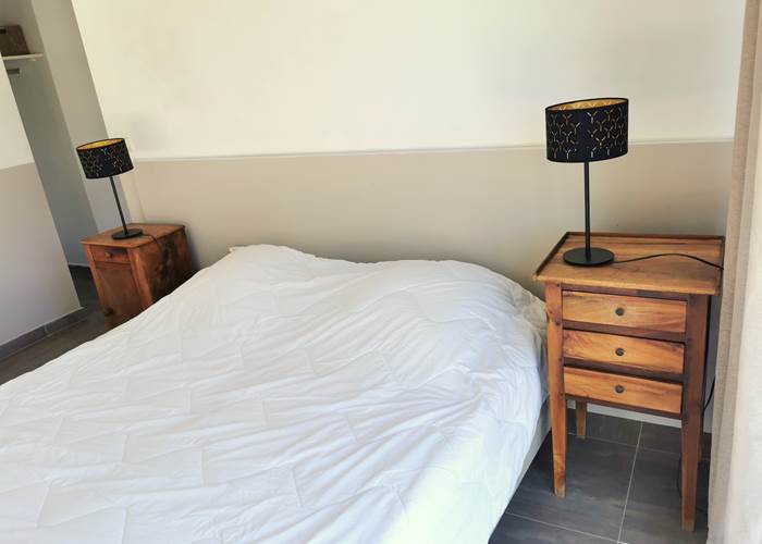 Chambre double confortable à Super Cannes