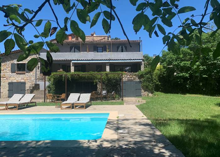 L'AUBERGE DU RANC : la piscine
