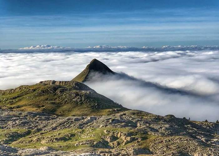 75 pic d'anie karst de la pierre