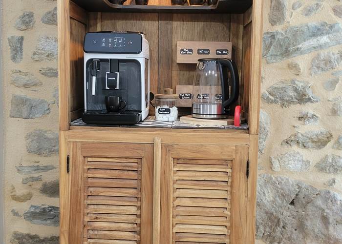 Armoire à café