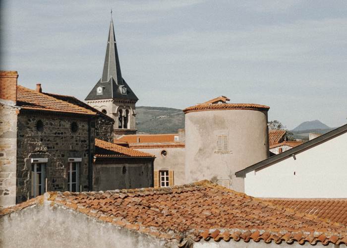 Ancien village vigneron et fortifié de Chadeleuf