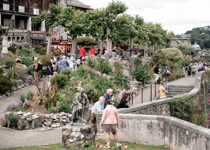 Chateau-Lourdes-visite-Pyrénées-musée-jardin