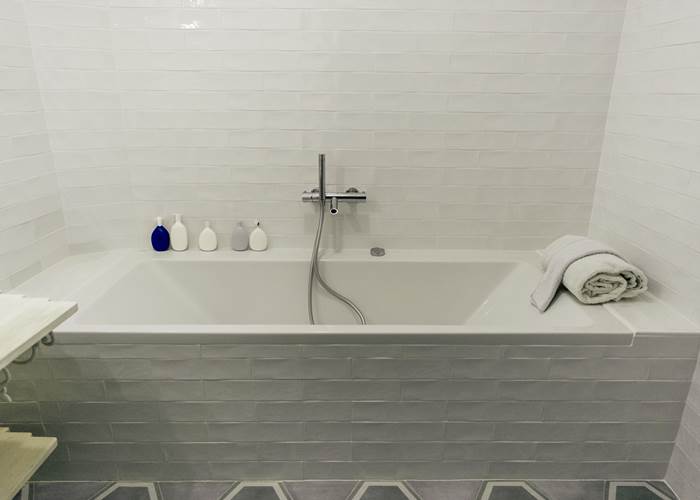 La Salle de Bain chambre Ravel