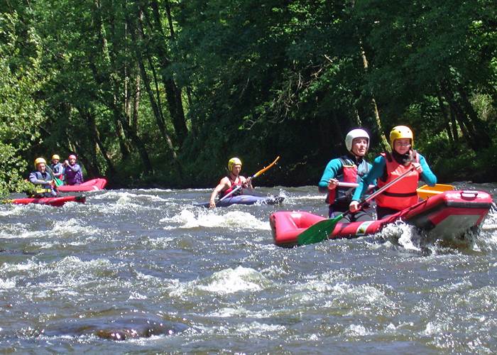 Kayak sur la Vézère à Treignac