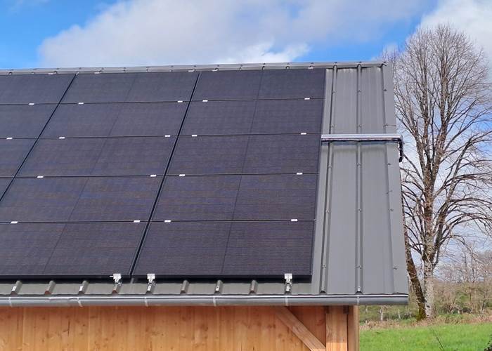 Production électricité par panneaux photovoltaïques