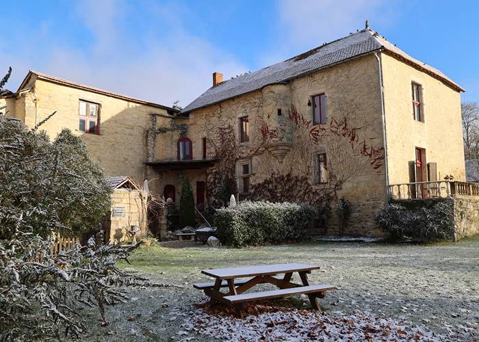 Le Château de Saint-Chamarand sous la neige