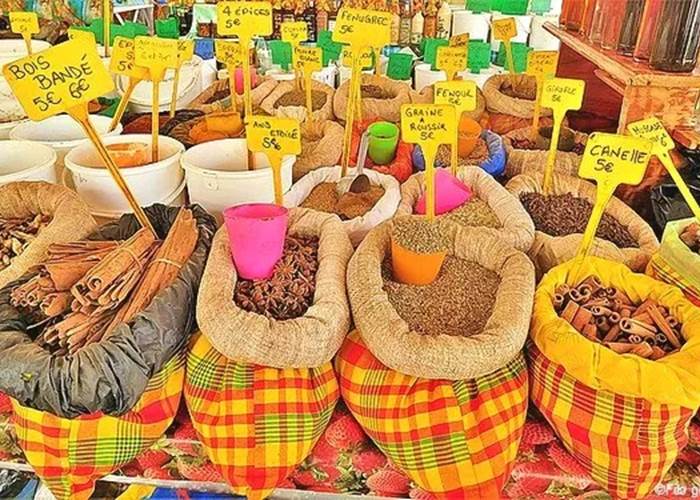 marche-proximite-sainte-anne-guadeloupe