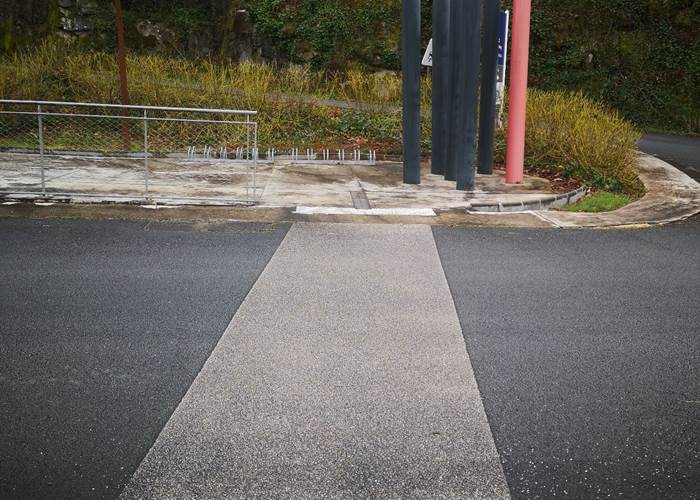 Chemin  du  parking à l'espace odyssélec