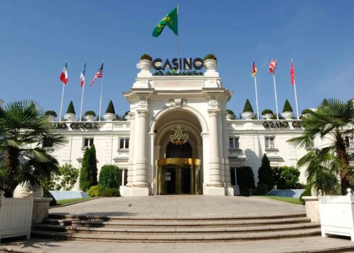 Casino d'Aix-les-Bains à 40mn du Manoir du Colombier - Escapade en Auvergne-Rhône-Alpes