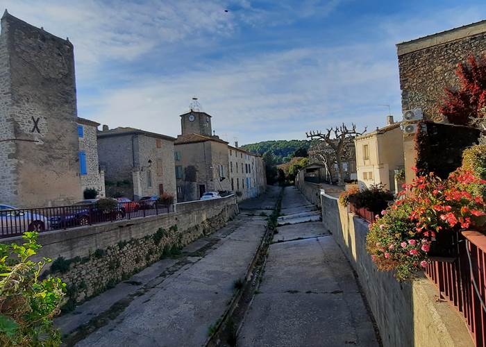 Mailhac: petit village de 5000 ans d'histoire