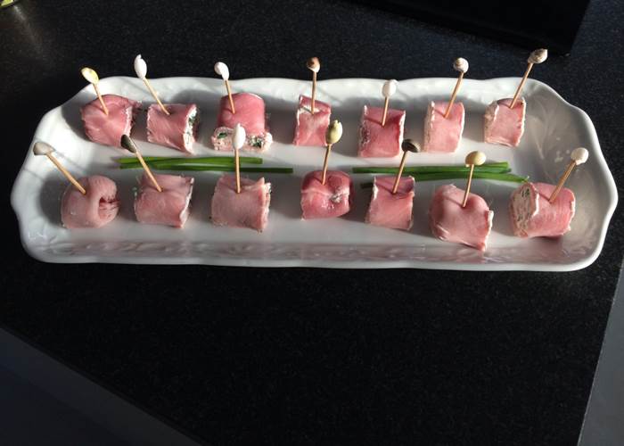 Roulés de jambon au fromage local