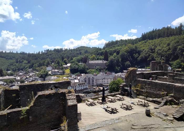 Terrasse du Château avec vue sur la ville