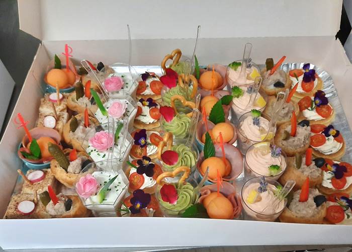 Restaurant Le Saint Jean, La Souterraine - Bouchées traiteur à emporter