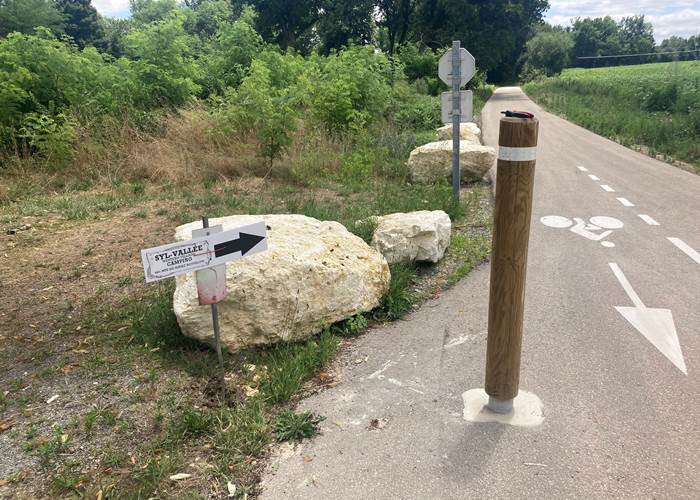 DIRECTION CAMPING