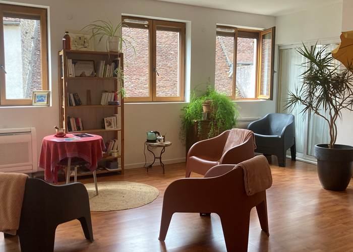 Votre espace convivial et chaleureux pour vous détendre et méditer