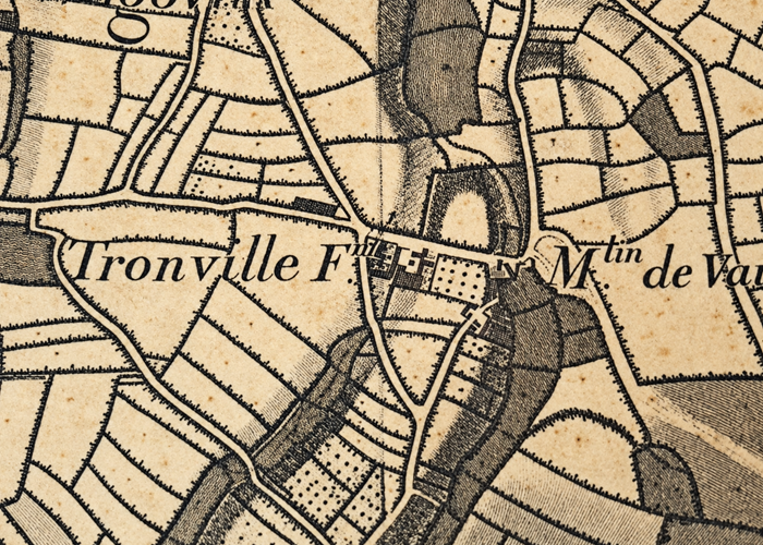 Carte ancienne gravée de la ferme de  Tronville