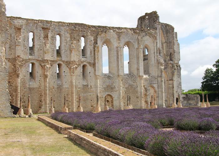 Abbaye de Maillezais