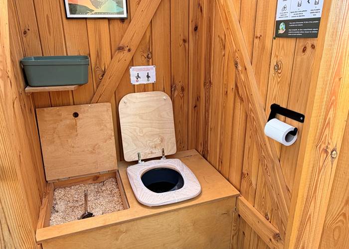 Toilettes sèches économes en eau