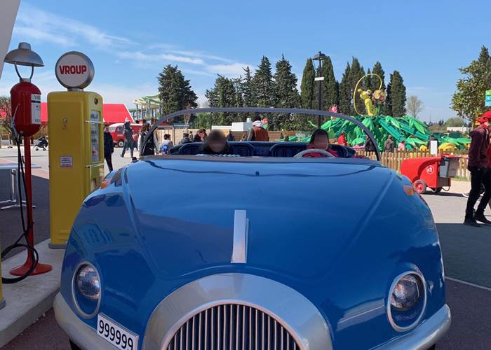 hotel residence les peupliers parc spirou monteux