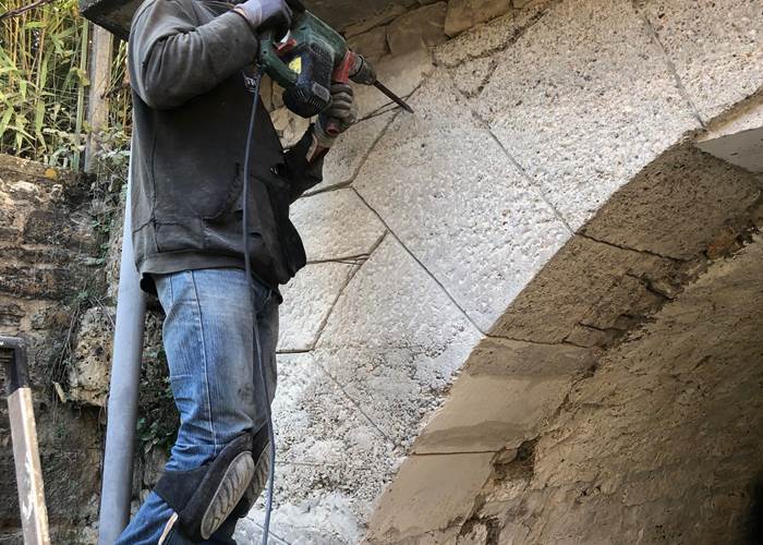 Restauration et patrimoine au Château Saint-Chamarand