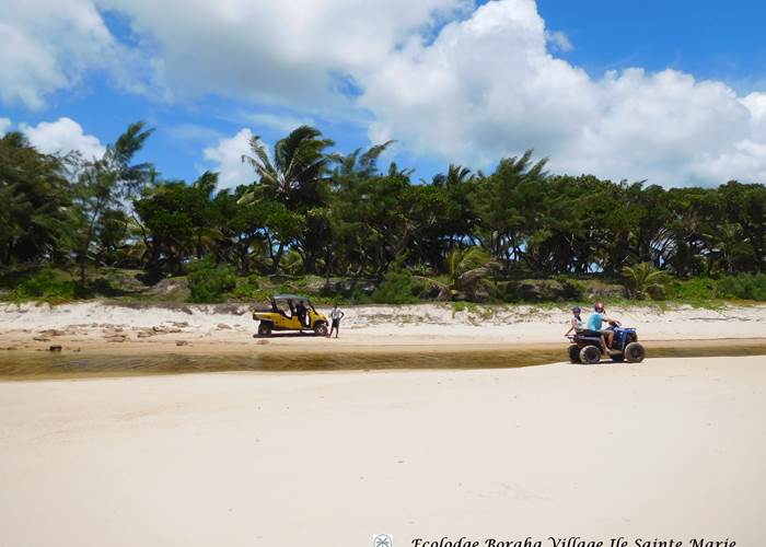 Quad Plage de l'Est Ile Ste Marie