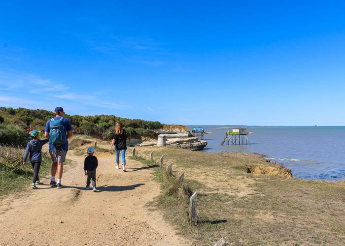 Rando sur l'île Madame © OTRO - Caroline Jarry
