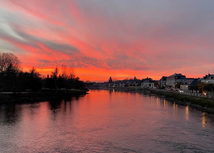 Le Cher au crépuscule