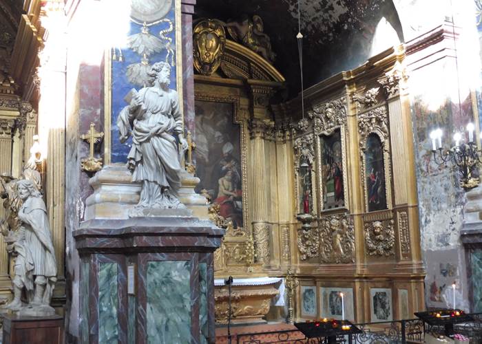Intérieur de la Basilique de l'Isle sur la Sorgue, la petite Venise de Provence