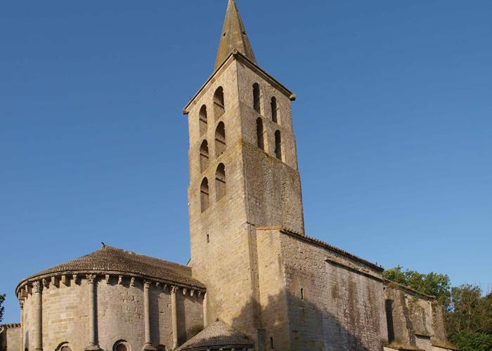Saint- Papoul - Domaine de Lanis Chambres hôtes Castelnaudary