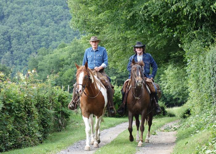 etape_cavaliers_randonnee_equestre_coreeze