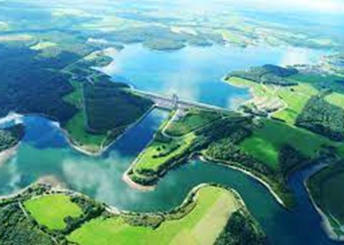 Les lacs de l'Eau d'Heure