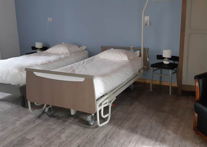 Chambre ALSACE + Lit médicalisé