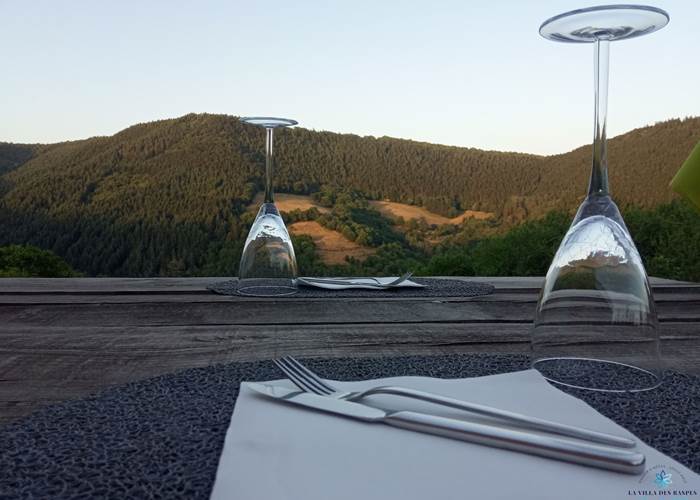 Tarifs et Réservation - La villa des Raspes