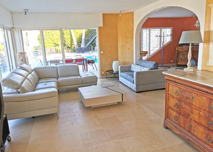 amazing south france riviera villa large double living room pool vue