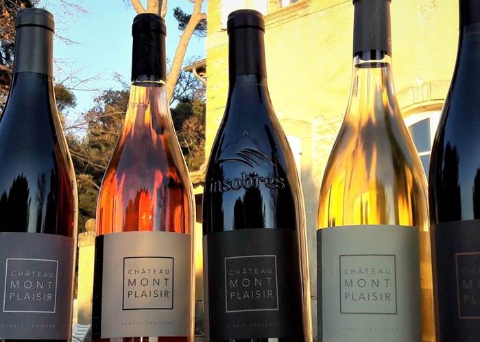 Chateau MontPlaisir en blanc, rose et rouge