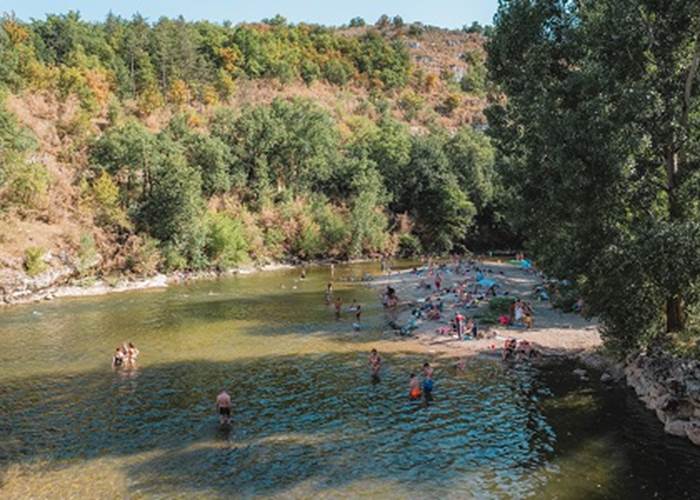 Baignade à Cabrerets Lot Tourisme- Teddy Verneuil 191014-151030