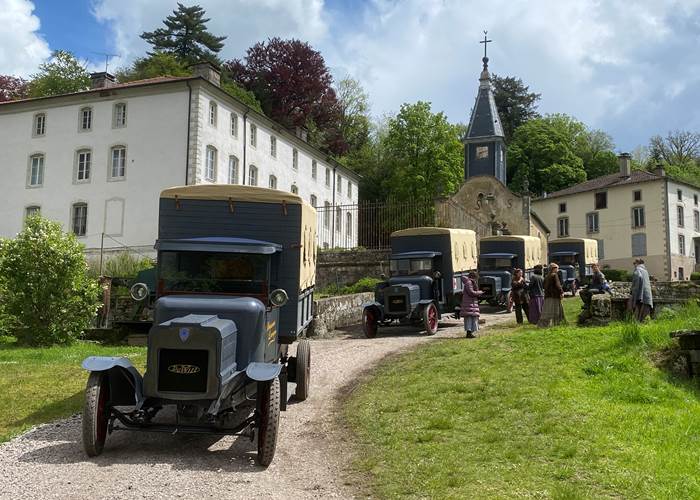 Les ambulances Dewitt à la Manufacture Royale de Bains