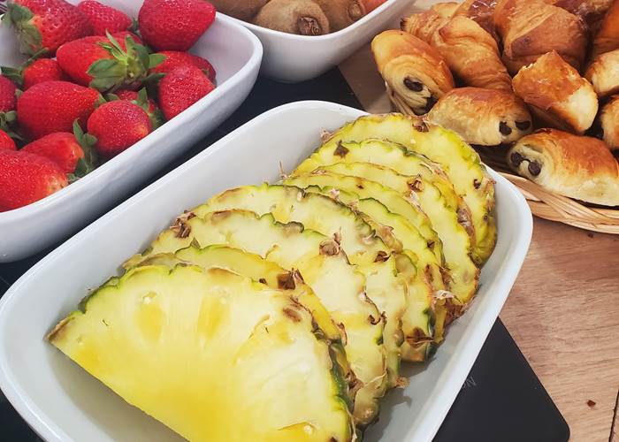 Fruits de saison pour le petit déjeuner à Cale 32