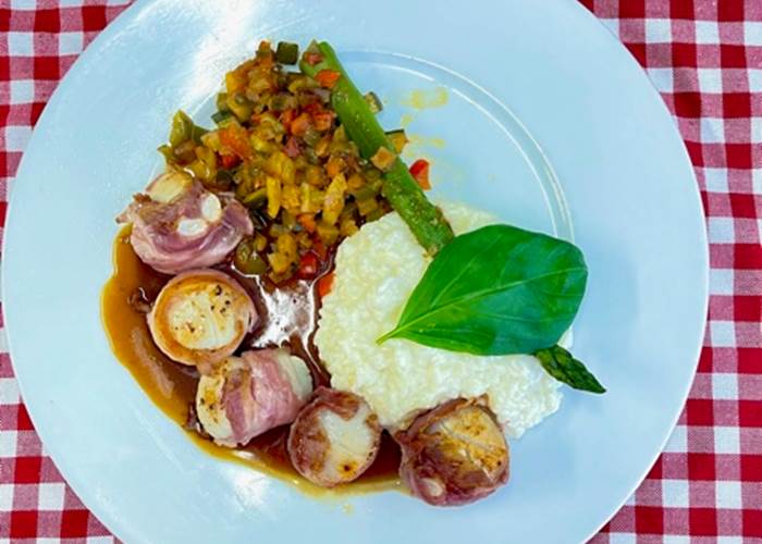 Nos saint Jacques pancetta et risotto crémeux...