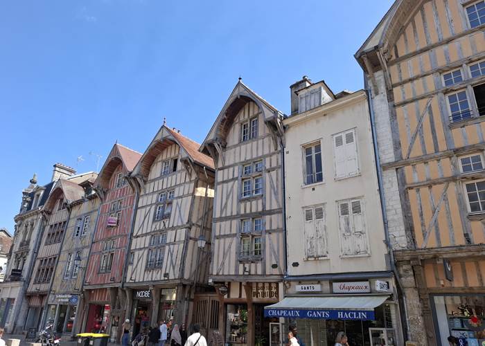 Troyes