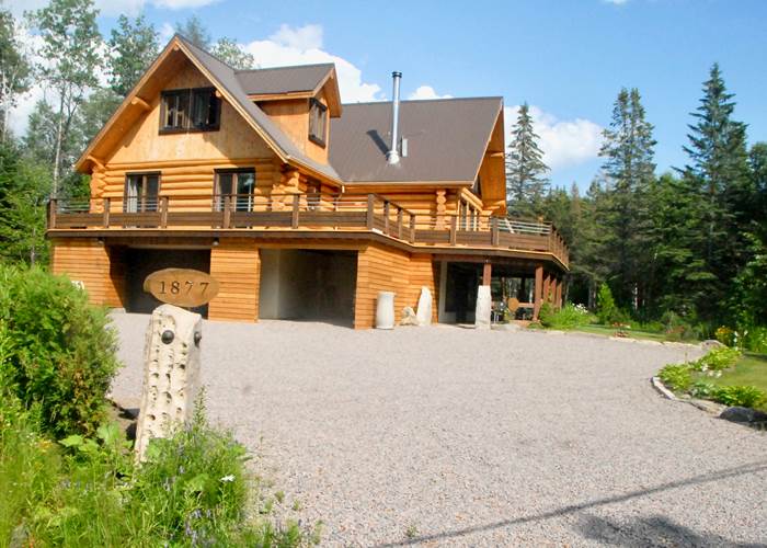 chalet vue de la rue