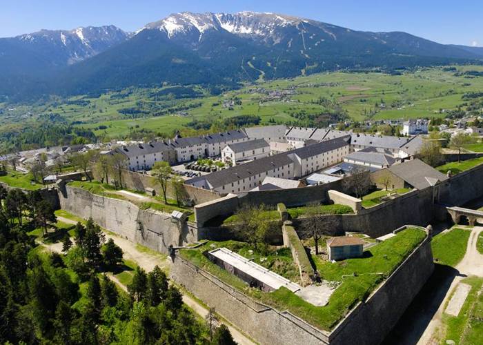 citadelle_de_mont-louis_classe_a_lunesco
