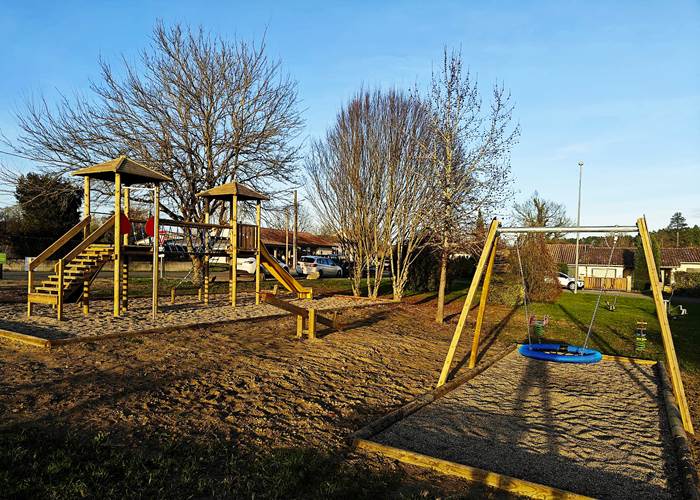 Gîtes, chambre d'hôtes et table d'hôtes gastronomique à Casteljaloux Lot et Garonne, piscine, jacuzzi et spa