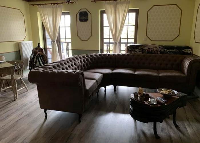 meublé de vacance tombstone