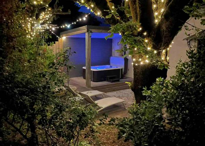 gitedecharme-detente-jacuzziprivatif-sarlat