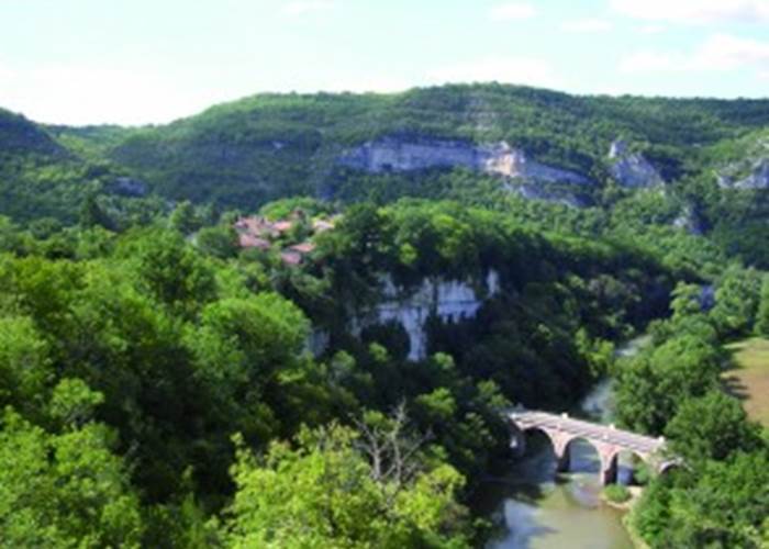 Ph215-Gorges-_de_lAveyron-294x218