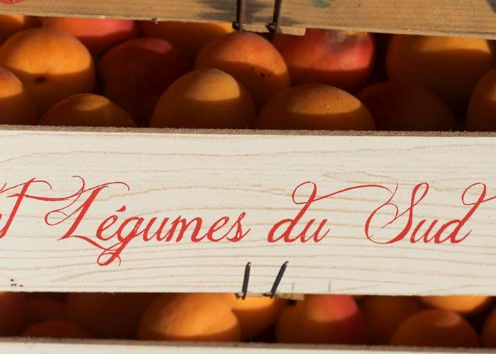 Marché de brive/Dan COURTICE / Corrèze Tourisme