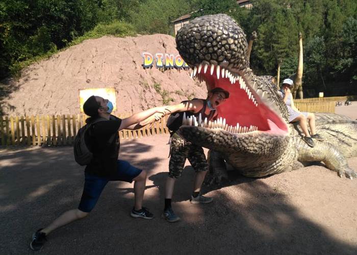 handgit - dinopedia