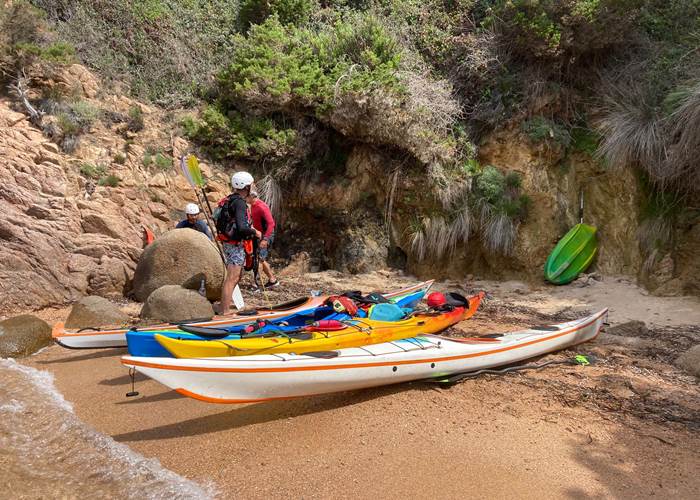 Moniteur pagaie Abbartello kayak en Corse
