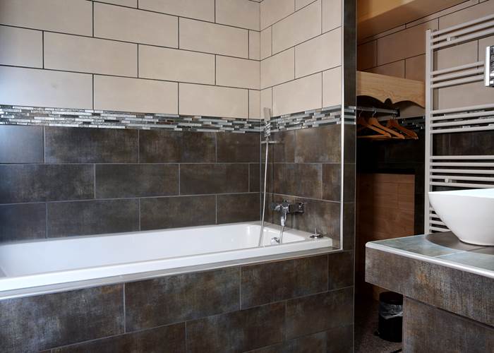 Salle d’eau contemporaine – Pyrénées